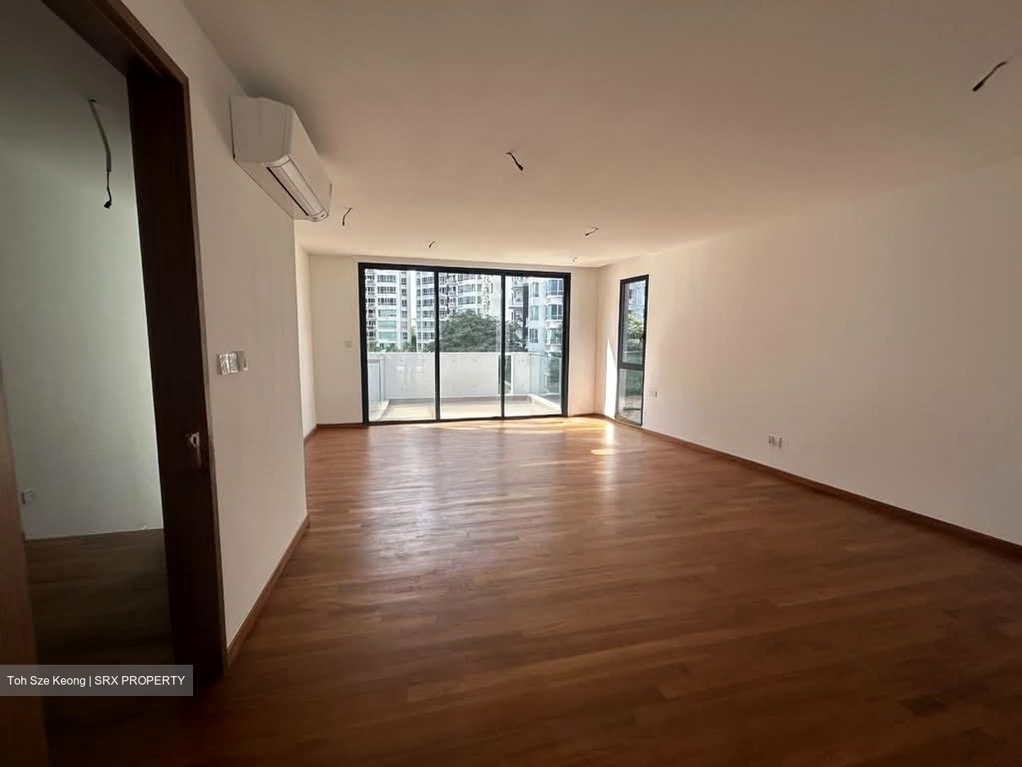 Kovan Road (D19), Semi-Detached #553794081